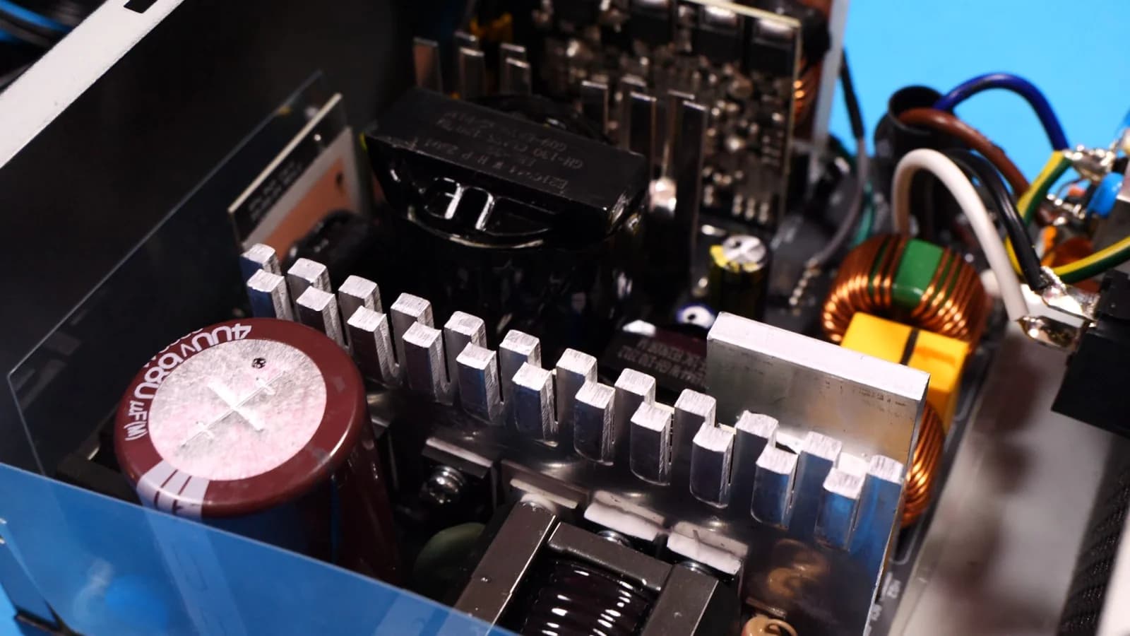 deepcool componentes internos review